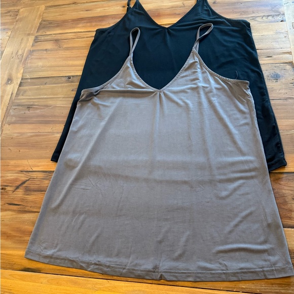 Women's Casual Camisole (Set of 2) - Picture 2 of 10